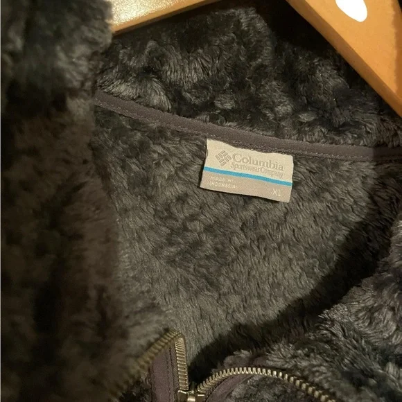 Columbia Women's Charcoal Teddy Jacket - Picture 3 of 3